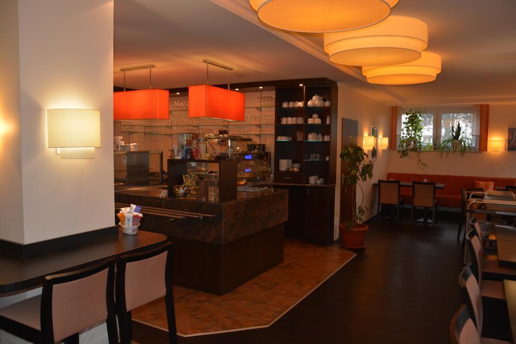 Hotel Oyten Am Markt Екстериор снимка