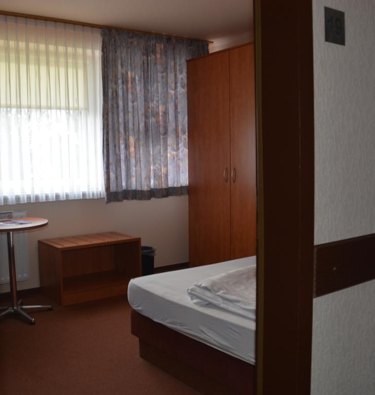 Hotel Oyten Am Markt Екстериор снимка