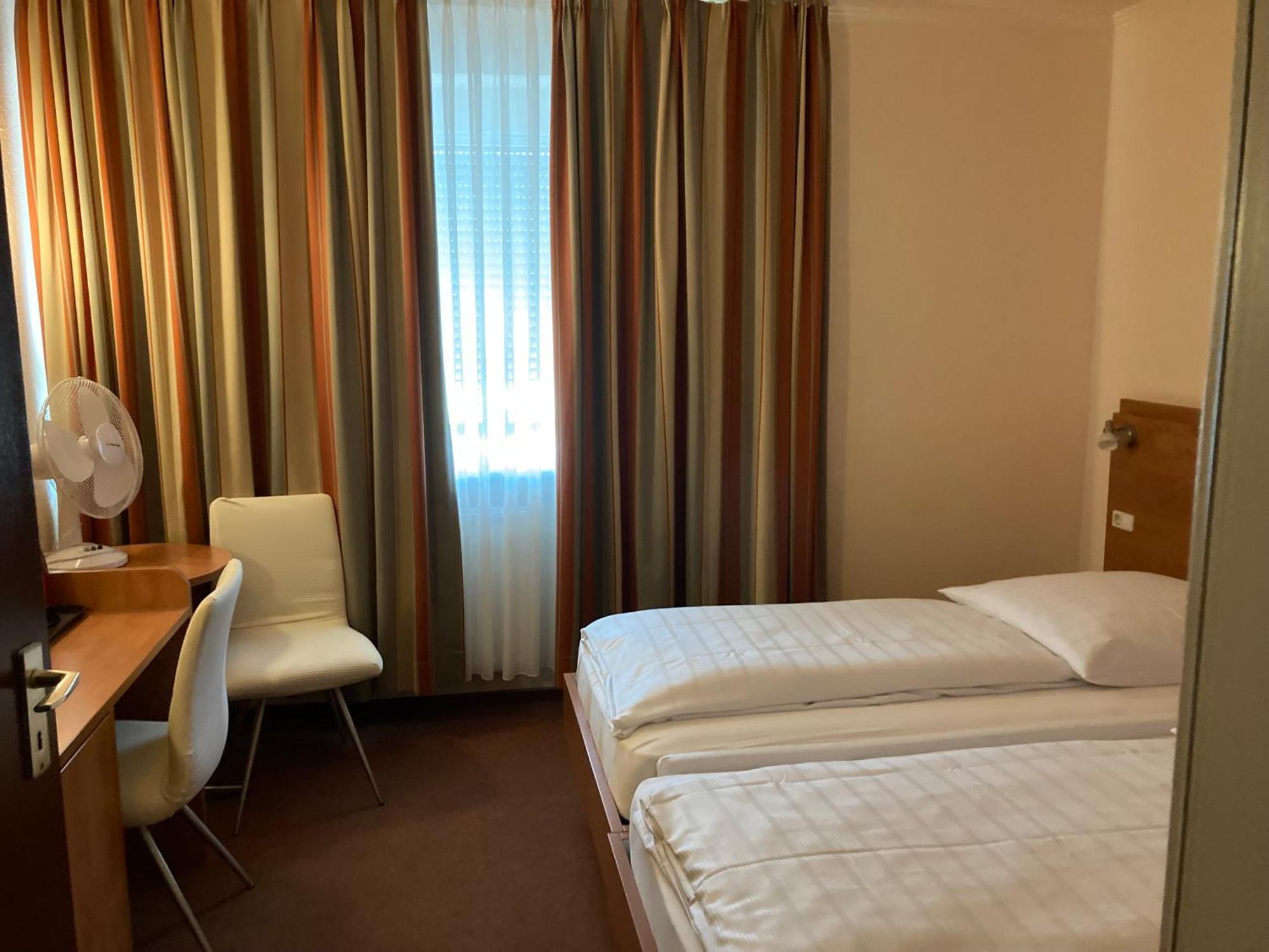 Hotel Oyten Am Markt Екстериор снимка