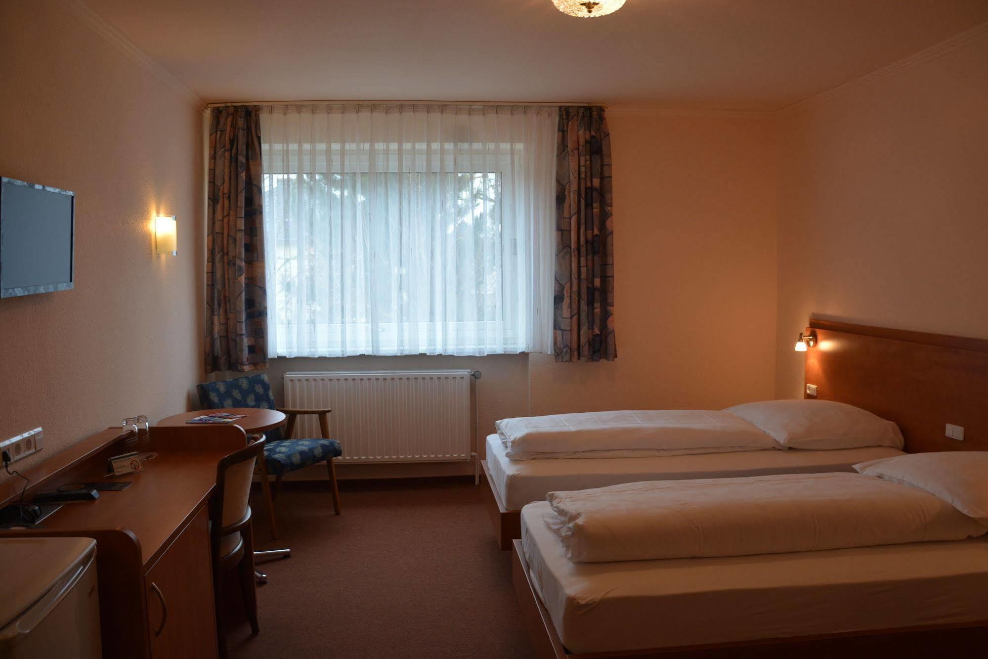Hotel Oyten Am Markt Екстериор снимка