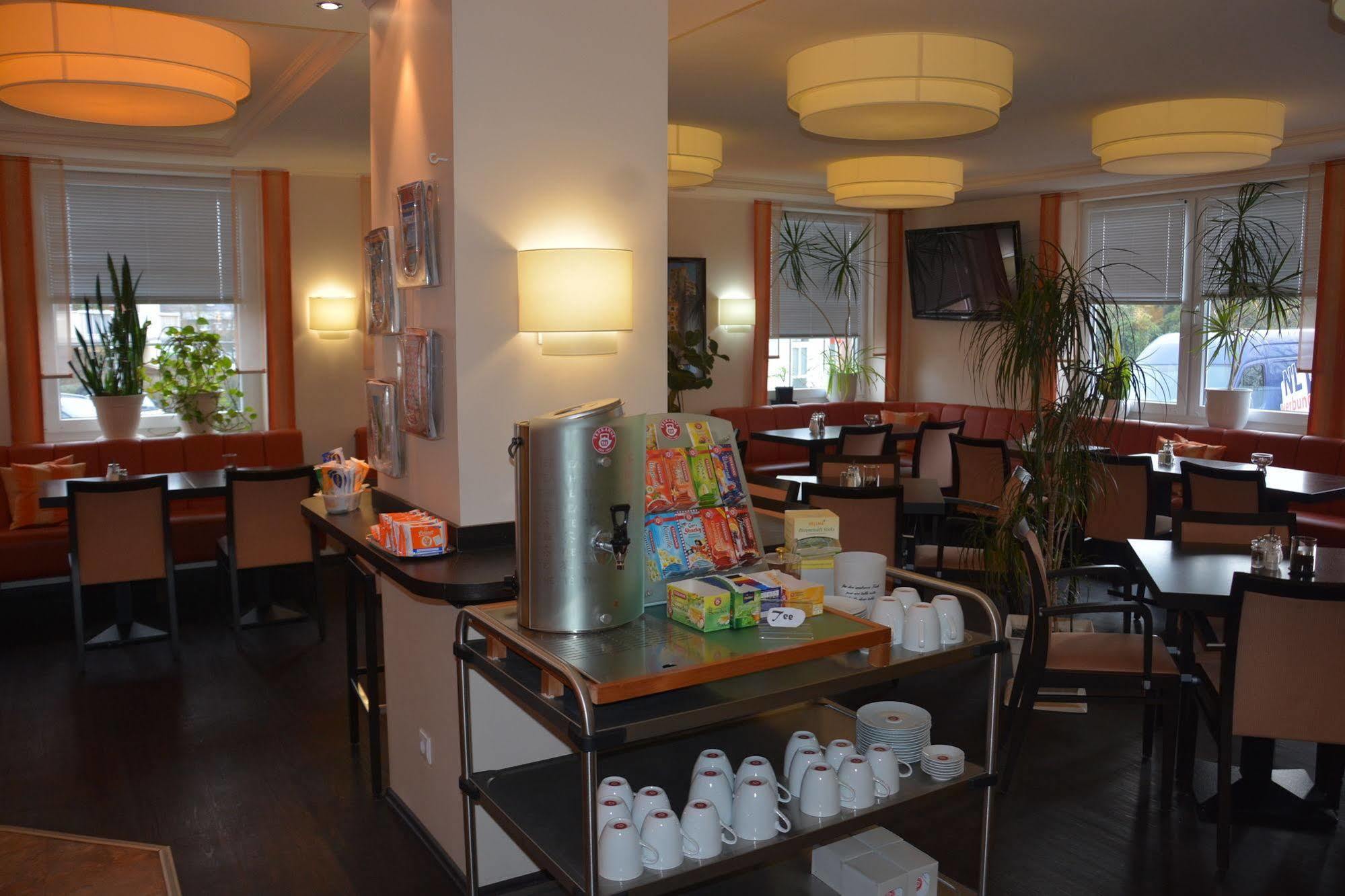 Hotel Oyten Am Markt Екстериор снимка