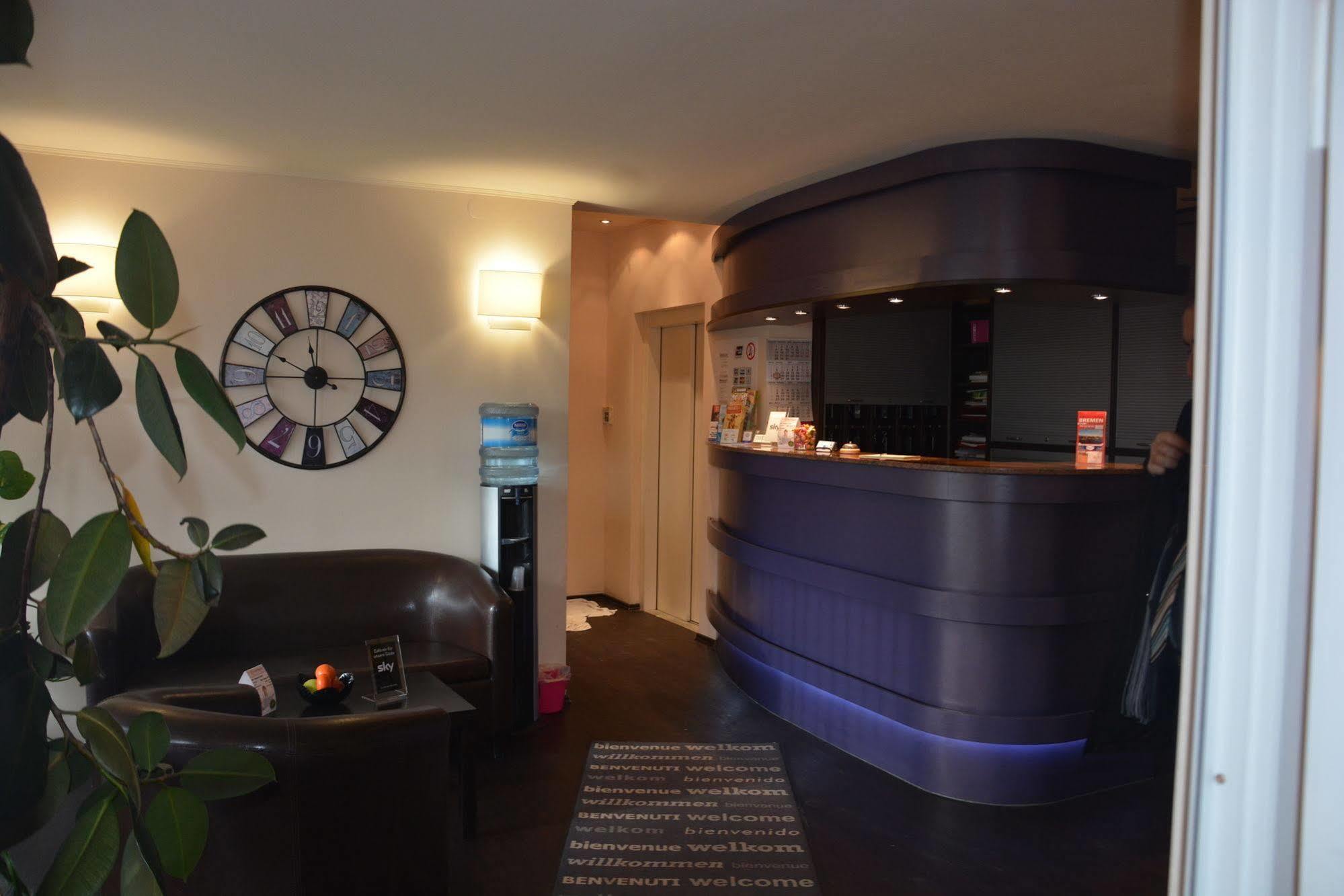Hotel Oyten Am Markt Екстериор снимка
